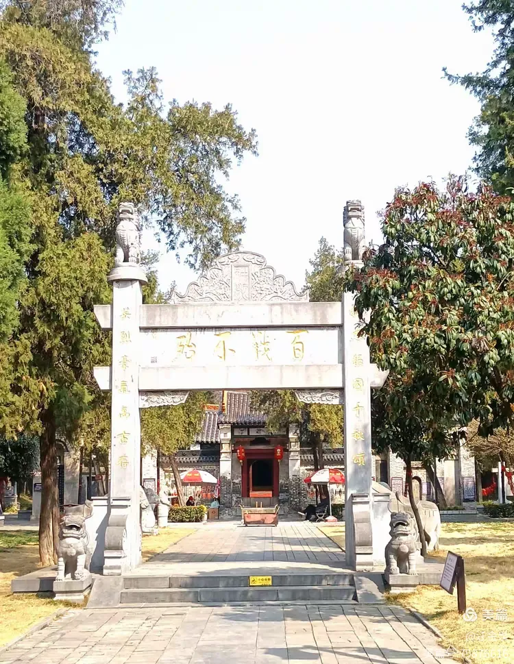 天下第一桥一一小商桥